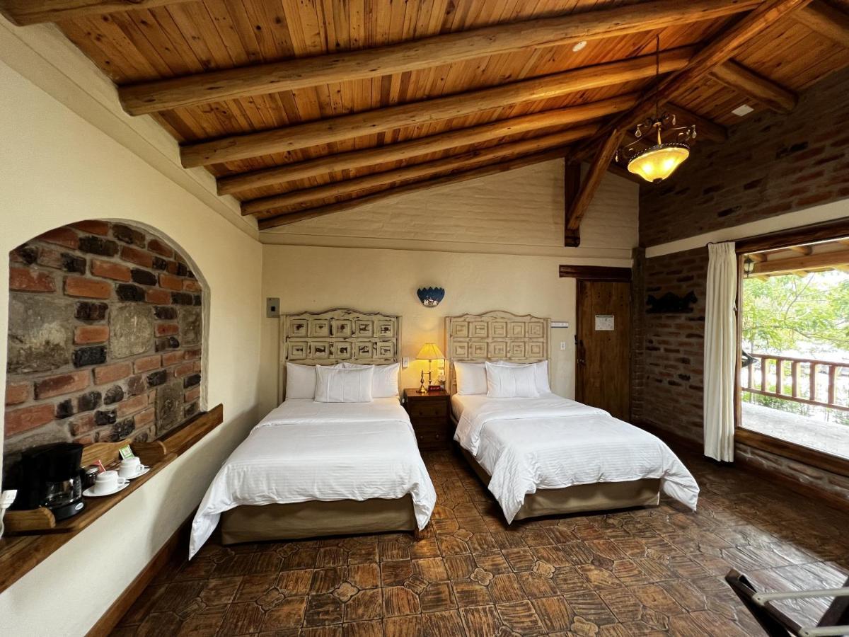 Hacienda Jimenita Wildlife Reserve Puembo Exterior photo
